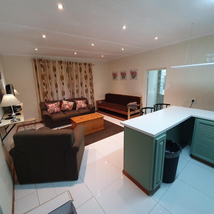 Gooderson Leisure Mountain View Cottages Self Catering And Timeshare Resort 德拉肯斯堡花园 外观 照片