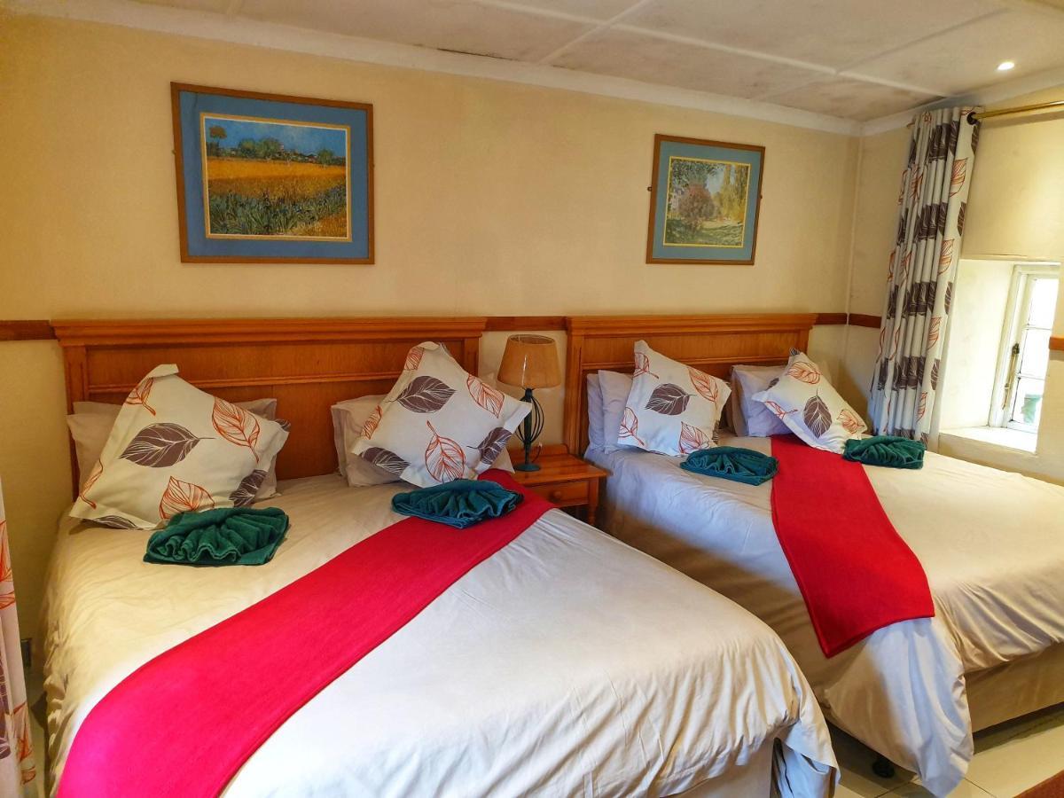 Gooderson Leisure Mountain View Cottages Self Catering And Timeshare Resort 德拉肯斯堡花园 外观 照片