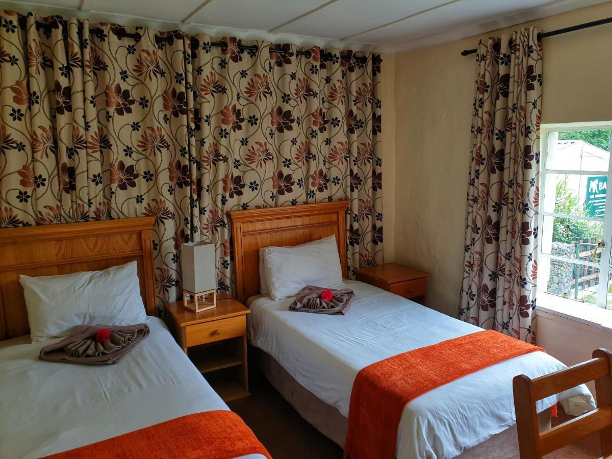 Gooderson Leisure Mountain View Cottages Self Catering And Timeshare Resort 德拉肯斯堡花园 外观 照片