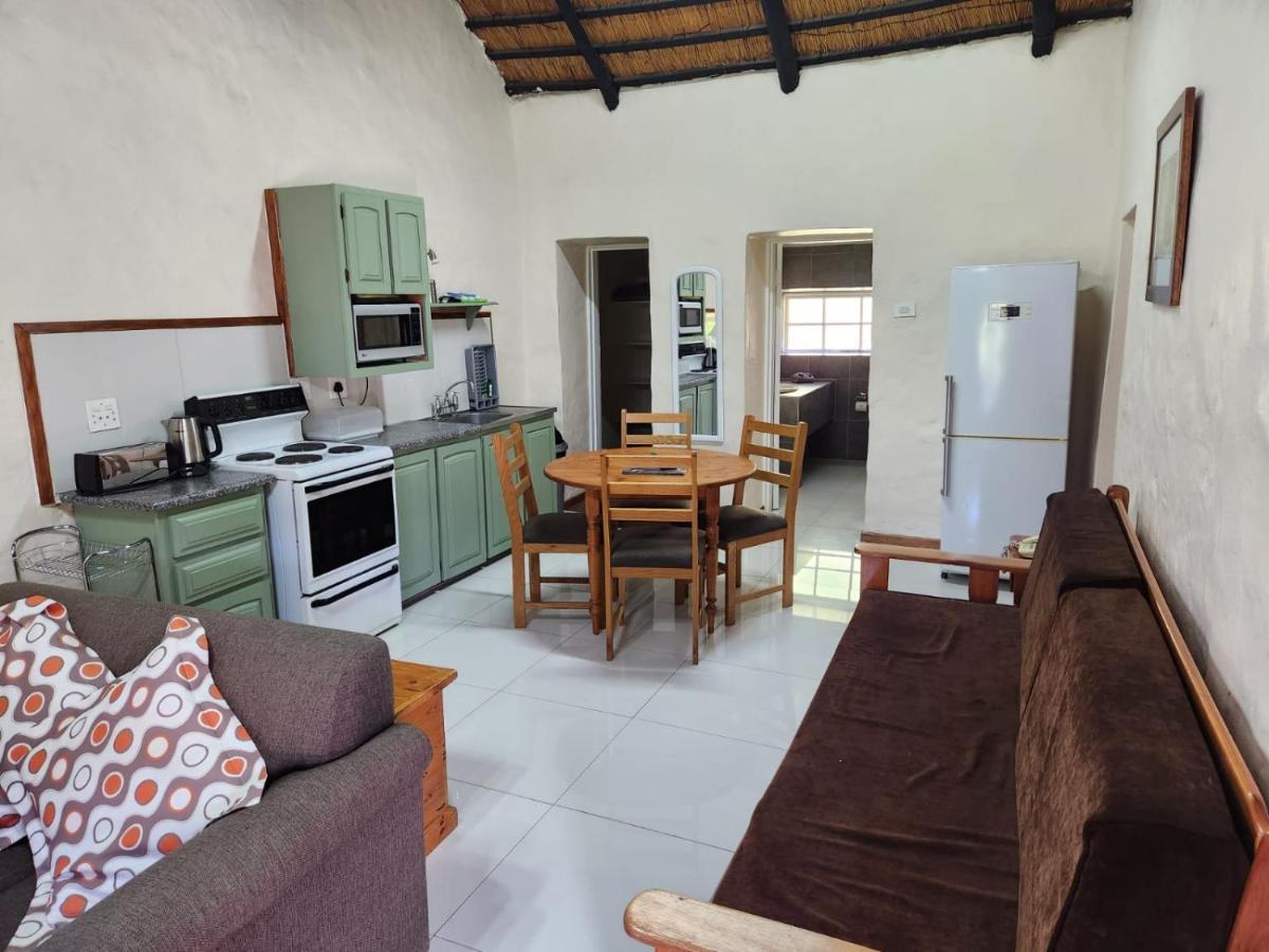 Gooderson Leisure Mountain View Cottages Self Catering And Timeshare Resort 德拉肯斯堡花园 外观 照片