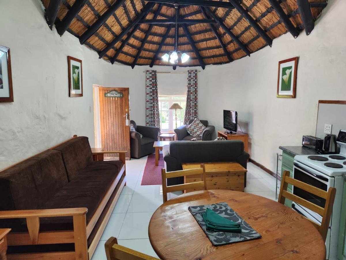 Gooderson Leisure Mountain View Cottages Self Catering And Timeshare Resort 德拉肯斯堡花园 外观 照片