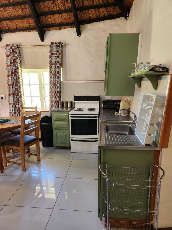 Gooderson Leisure Mountain View Cottages Self Catering And Timeshare Resort 德拉肯斯堡花园 外观 照片