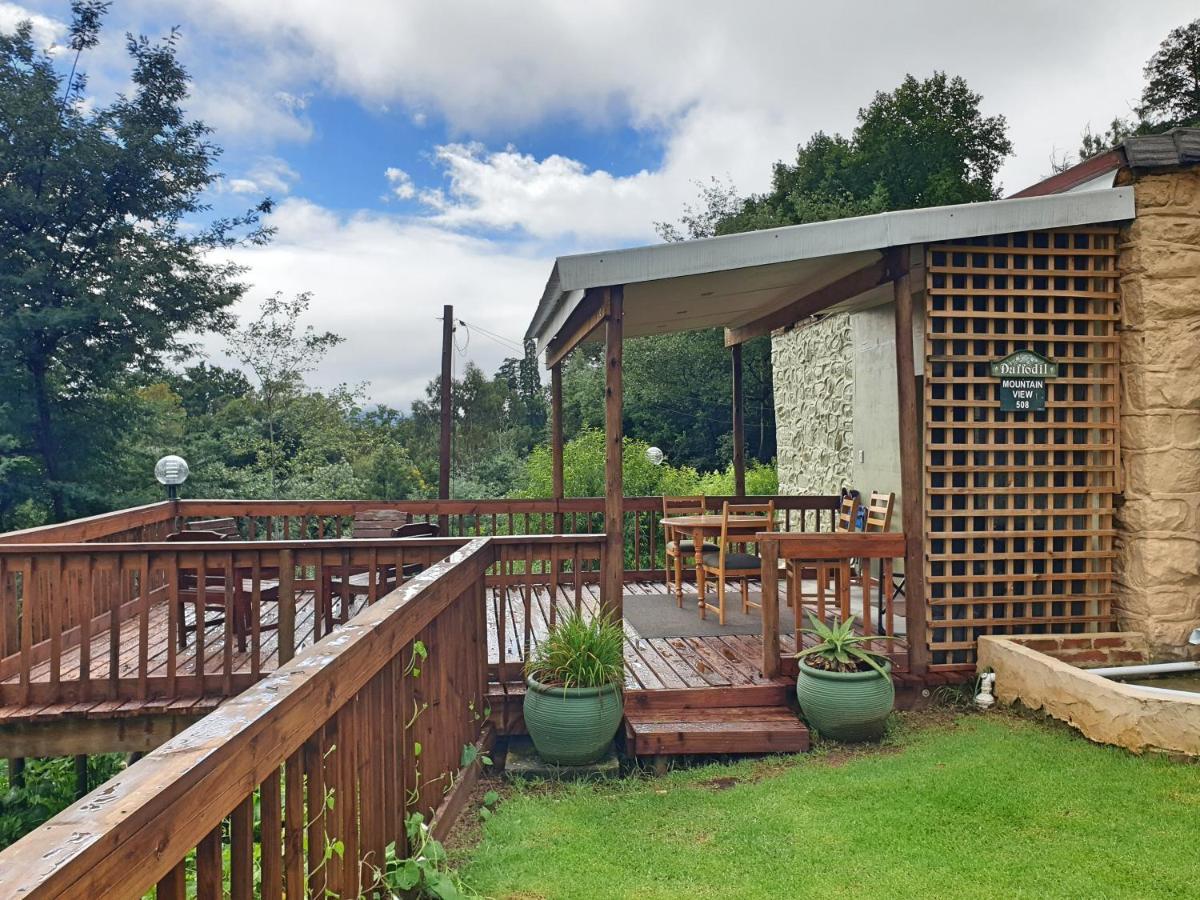 Gooderson Leisure Mountain View Cottages Self Catering And Timeshare Resort 德拉肯斯堡花园 外观 照片
