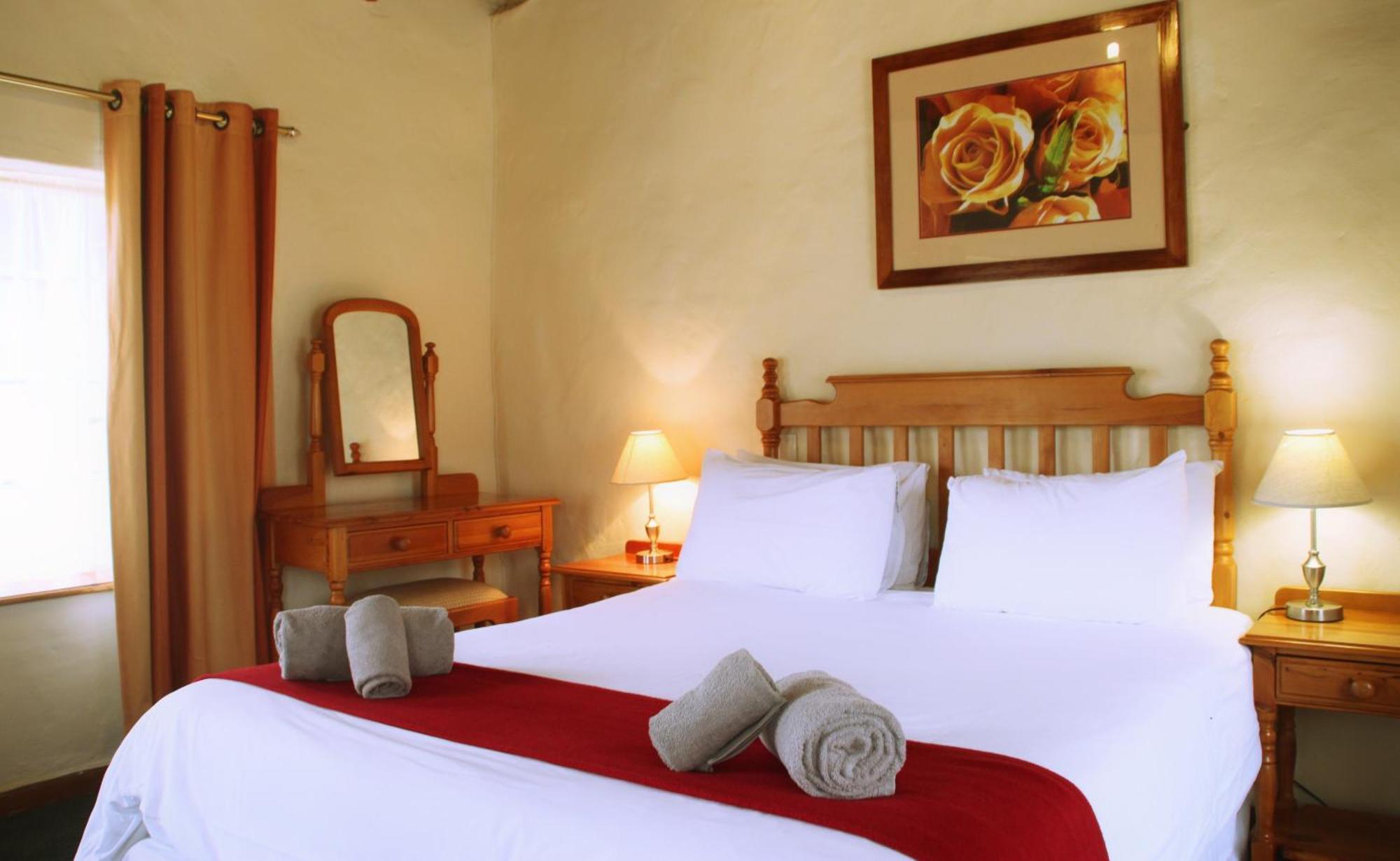 Gooderson Leisure Mountain View Cottages Self Catering And Timeshare Resort 德拉肯斯堡花园 外观 照片